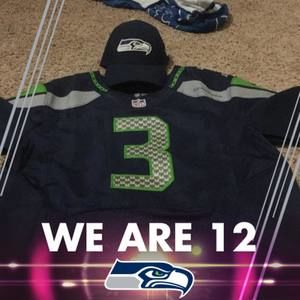 Meet your Posher, Hogan